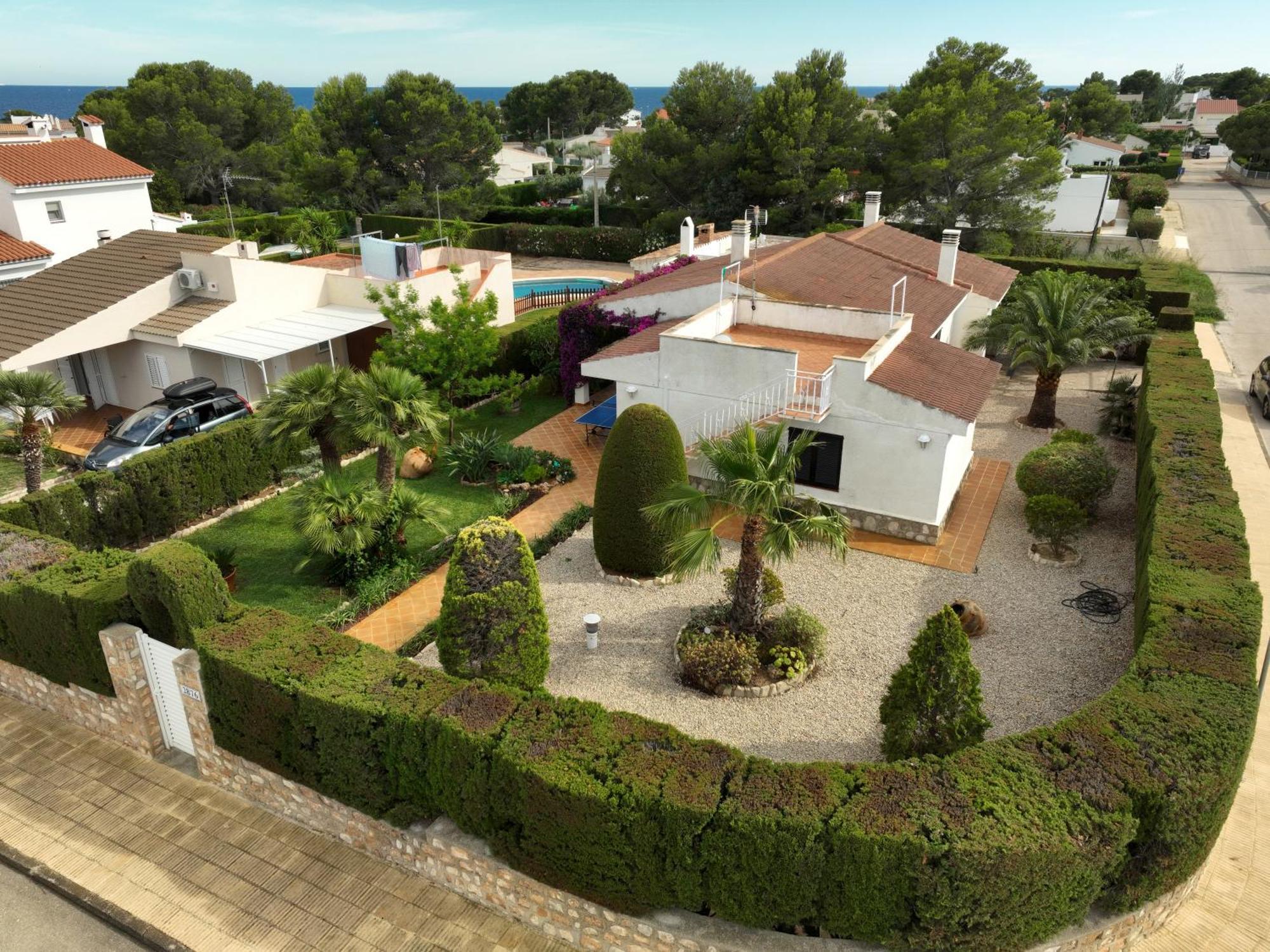 Exclusiva Villa Con Piscina Calafat Eksteriør billede